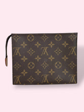 Carica l&#39;immagine nel visualizzatore di Gallery, LOUIS VUITTON VOYAGE PM
