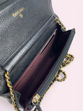 Carica l'immagine nel visualizzatore di Gallery, CHANEL WOC NERO
