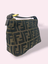 Carica l'immagine nel visualizzatore di Gallery, MINI FENDI BORSA A MANO
