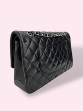 Carica l&#39;immagine nel visualizzatore di Gallery, CHANEL CLASSIC FLAP NERA
