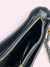 Carica l'immagine nel visualizzatore di Gallery, CHANEL GABRIELLE SMALL

