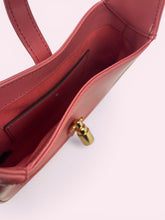 Carica l'immagine nel visualizzatore di Gallery, GUCCI JACKIE MINI
