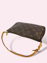 Carica l&#39;immagine nel visualizzatore di Gallery, LOUIS VUITTON ACCESSOIRE
