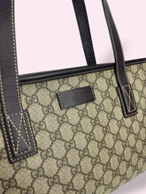Carica l'immagine nel visualizzatore di Gallery, GUCCI SMALL SHOPPER
