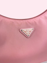 Carica l&#39;immagine nel visualizzatore di Gallery, PRADA RE-EDITION 2000
