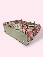 Carica l'immagine nel visualizzatore di Gallery, LADY DIOR  SMALL
