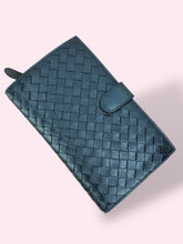 Carica l&#39;immagine nel visualizzatore di Gallery, PORTAFOGLIO BOTTEGA VENETA
