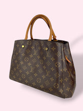 Carica l&#39;immagine nel visualizzatore di Gallery, LOUIS VUITTON MONTAIGNE
