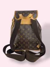 Carica l&#39;immagine nel visualizzatore di Gallery, LOUIS VUITTON ZAINO
