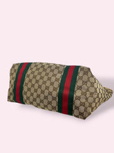 Carica l'immagine nel visualizzatore di Gallery, GUCCI SHOPPER gialla
