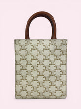 Carica l'immagine nel visualizzatore di Gallery, CELINE MINI TOTE VERTICAL
