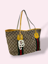 Carica l'immagine nel visualizzatore di Gallery, GUCCI SHOPPER gialla
