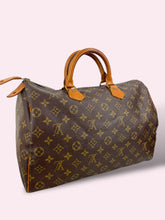 Carica l&#39;immagine nel visualizzatore di Gallery, LOUIS VUITTON SPEEDY 35
