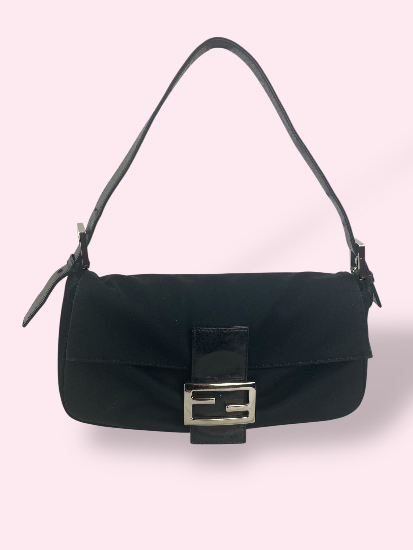 FENDI BAGUETTE NERA