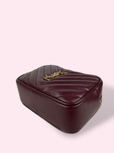Carica l'immagine nel visualizzatore di Gallery, YSL MARSUPIO
