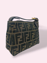 Carica l'immagine nel visualizzatore di Gallery, MINI FENDI BORSA A MANO
