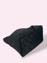 Carica l'immagine nel visualizzatore di Gallery, GUCCI HOBO nylon

