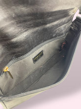 Carica l&#39;immagine nel visualizzatore di Gallery, CHANEL BAGUETTE/FLAP BAG
