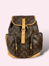 Carica l&#39;immagine nel visualizzatore di Gallery, LOUIS VUITTON ZAINO
