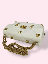 Carica l&#39;immagine nel visualizzatore di Gallery, VALENTINO ROMAN STUD
