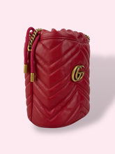 Carica l&#39;immagine nel visualizzatore di Gallery, GUCCI BUCKET BAG MARMONT
