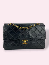 Carica l'immagine nel visualizzatore di Gallery, CHANEL CLASSIC FLAP 23 VINTAGE
