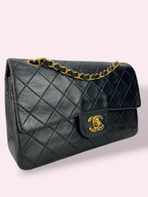 Carica l'immagine nel visualizzatore di Gallery, CHANEL CLASSIC FLAP 23 VINTAGE
