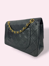 Carica l'immagine nel visualizzatore di Gallery, CHANEL CLASSIC FLAP 23 VINTAGE
