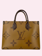 Carica l&#39;immagine nel visualizzatore di Gallery, LOUIS VUITTON ONTHEGO
