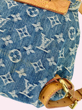 Carica l&#39;immagine nel visualizzatore di Gallery, LOUIS VUITTON BACKPACK
